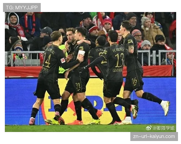 奥格斯堡2-1逆转波鸿,补时阶段通过角球战术完成绝杀 奥格斯堡2-1逆转波鸿,补时阶段通过角球战术完成绝杀